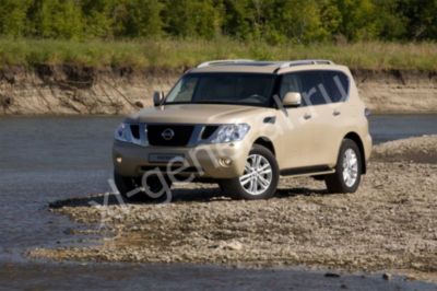 Лобовое стекло Nissan Patrol Y62